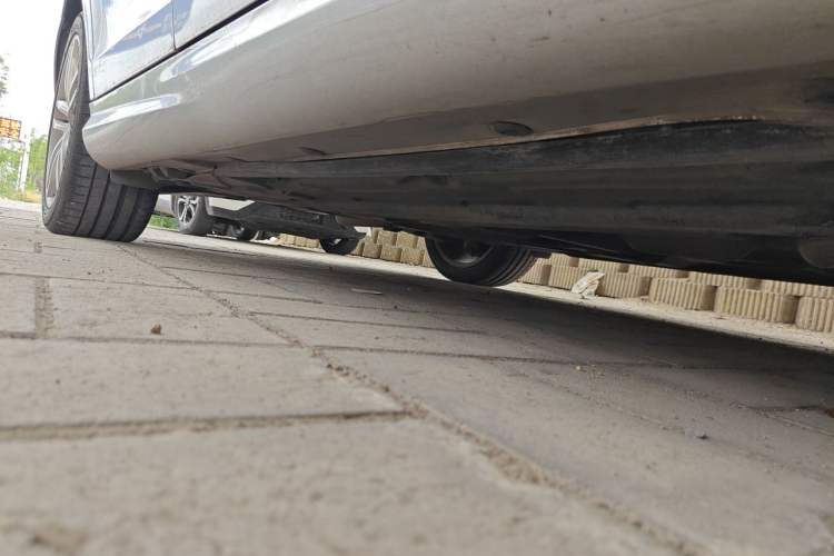 Used Mercedes-Benz C-Class 2013 C 180 Classic Grand Edition Chassis Front Right