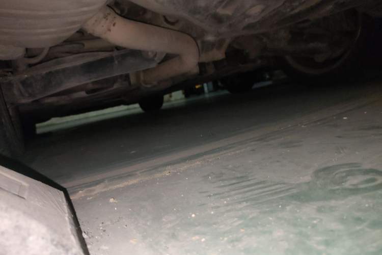 Used Mercedes-Benz C-Class 2013 C 180 Classic Grand Edition Chassis Rear Left