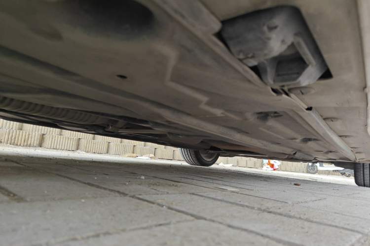 Used Mercedes-Benz C-Class 2013 C 180 Classic Grand Edition Chassis Rear Right