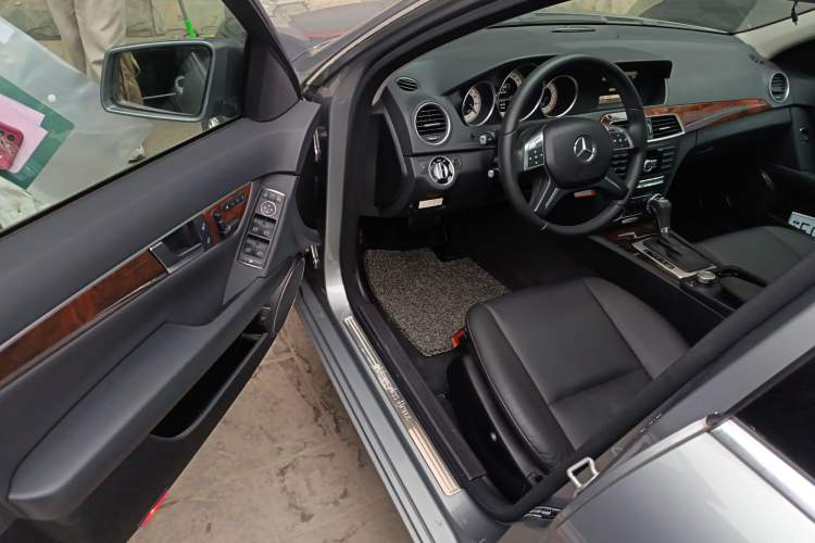 Used Mercedes-Benz C-Class 2013 C 260 CGI Elegant Model Driver Seat