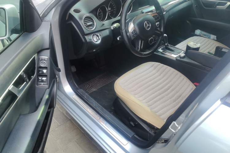 Used Mercedes-Benz C-Class 2013 C 180 CGI Classic Driver Seat