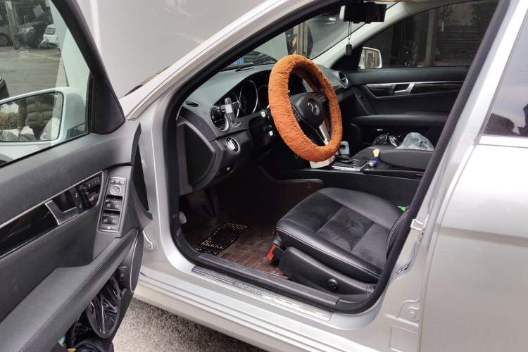Used Mercedes-Benz C-Class 2013 C 260 CGI Fashion Model Driver Seat