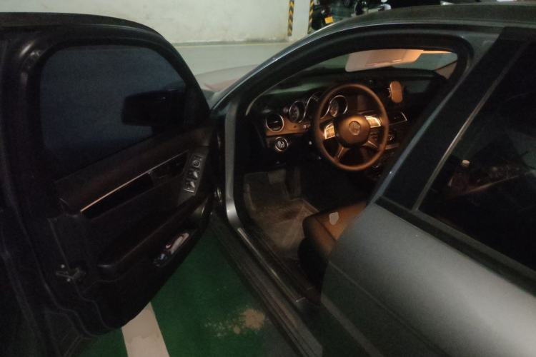 Used Mercedes-Benz C-Class 2013 C 180 Classic Grand Edition Driver Seat