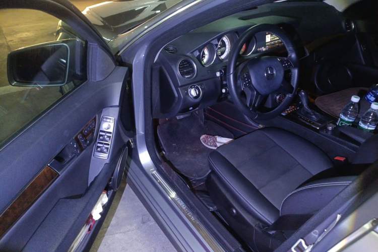 Used Mercedes-Benz C-Class 2013 C 260 Elegant Grand Edition Driver Seat