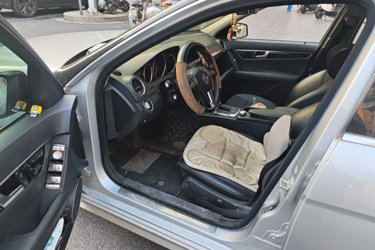 Used Mercedes-Benz C-Class 2013 C 260 Fashion Edition Grand Edition Driver Seat