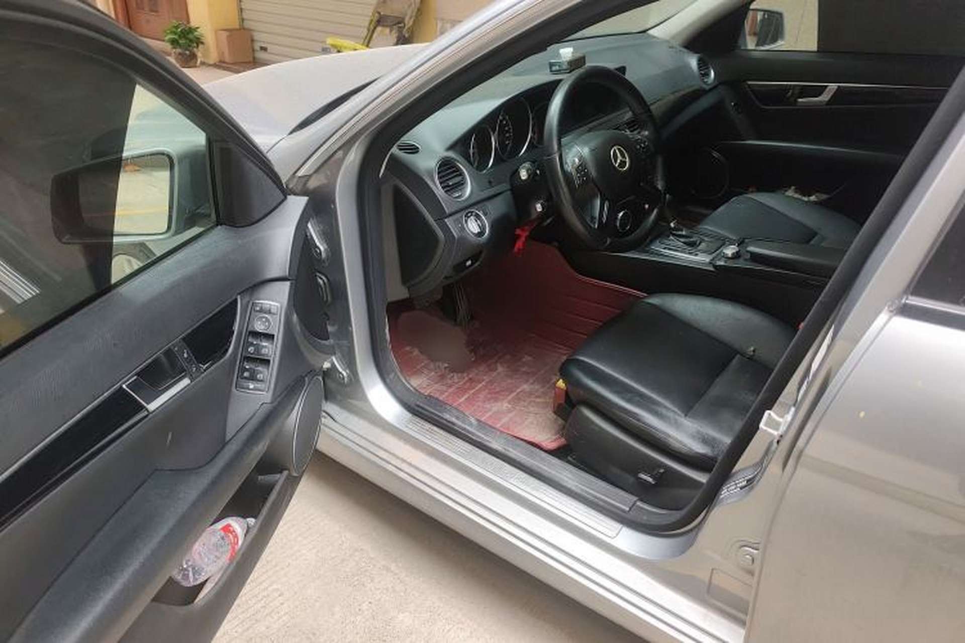 Used Mercedes-Benz C-Class 2013 C 180 Classic Grand Edition Driver Seat