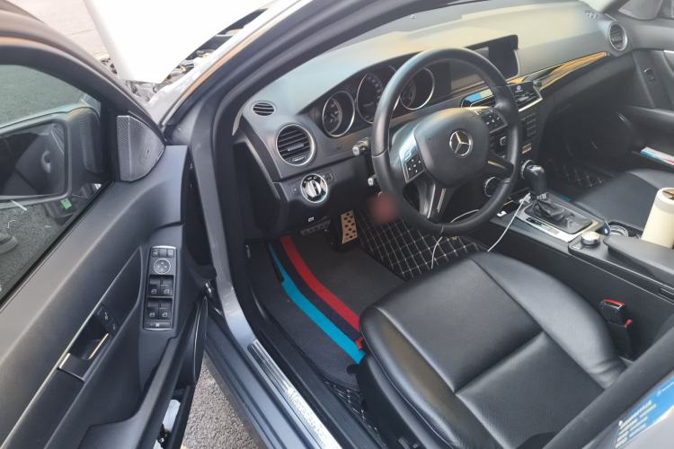 Used Mercedes-Benz C-Class 2013 C 180 Classic Grand Edition Driver Seat