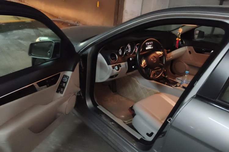 Used Mercedes-Benz C-Class 2013 C 180 CGI Classic Driver Seat