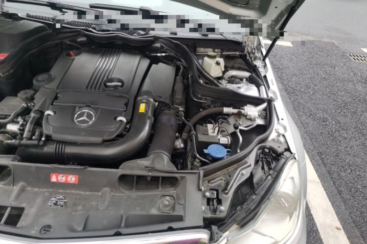 Used Mercedes-Benz C-Class 2013 C 180 Classic Grand Edition Engine Bay Left