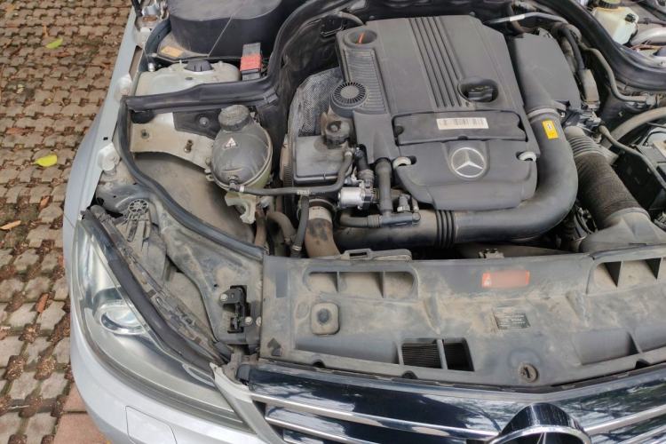 Used Mercedes-Benz C-Class 2013 C 260 Fashion Edition Grand Edition Engine Bay Right