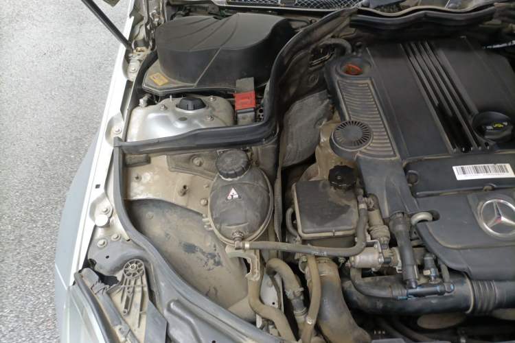 Used Mercedes-Benz C-Class 2013 C 260 CGI Fashion Model Engine Bay Right
