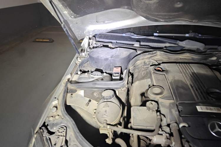 Used Mercedes-Benz C-Class 2013 C 260 CGI Fashion Model Engine Bay Right