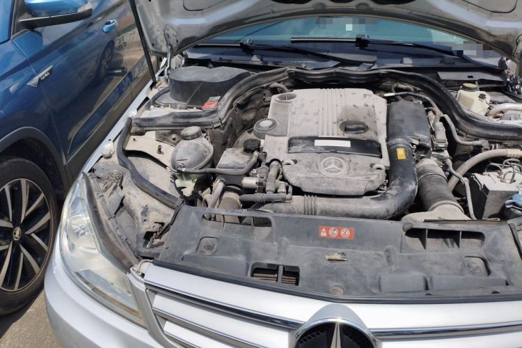 Used Mercedes-Benz C-Class 2013 C 180 CGI Classic Engine Bay Right