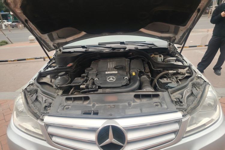 Used Mercedes-Benz C-Class 2013 C 260 CGI Elegant Model Engine Bay
