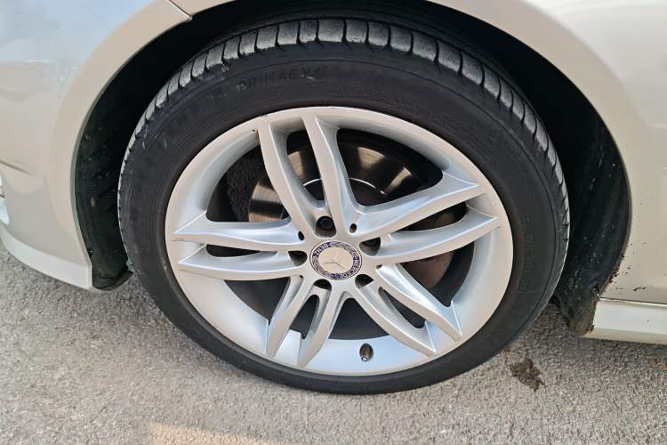 Used Mercedes-Benz C-Class 2013 C 260 Elegant Grand Edition Exterior 4