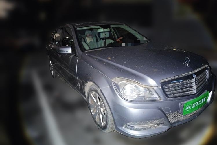 Used Mercedes-Benz C-Class 2013 C 180 CGI Classic Front Right 45 Deg