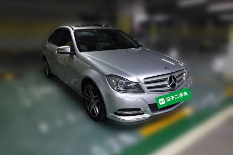 Used Mercedes-Benz C-Class 2013 C 260 Elegant Grand Edition Front Right 45 Deg