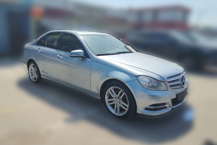 Used Mercedes-Benz C-Class 2013 C 260 CGI Elegant Model Front Right 45 Deg