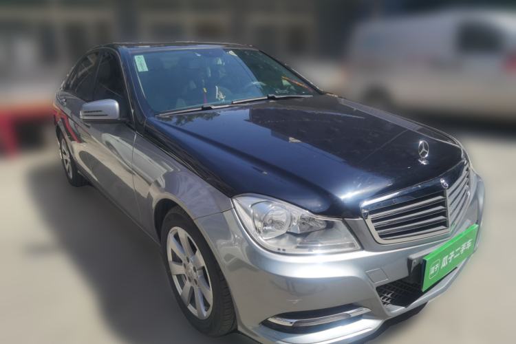 Used Mercedes-Benz C-Class 2013 C 180 CGI Classic Front Right 45 Deg