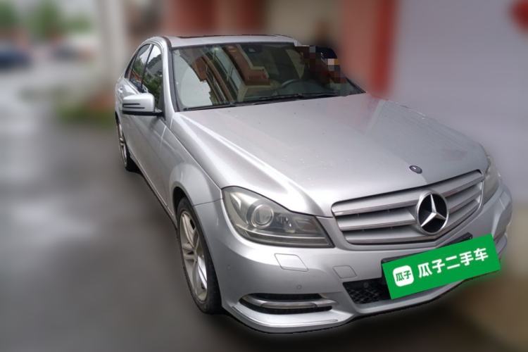 Used Mercedes-Benz C-Class 2013 C 260 CGI Fashion Model Front Right 45 Deg