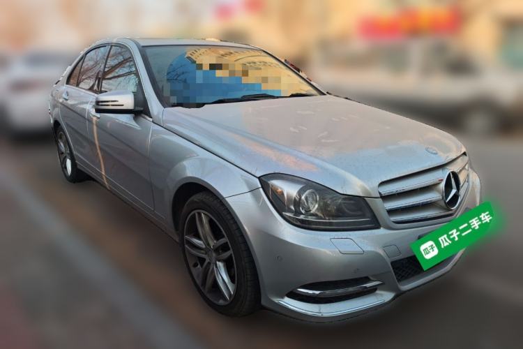Used Mercedes-Benz C-Class 2013 C 260 CGI Fashion Model Front Right 45 Deg