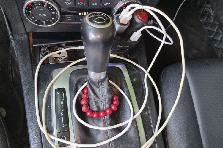 Used Mercedes-Benz C-Class 2013 C 180 CGI Classic Gear Lever