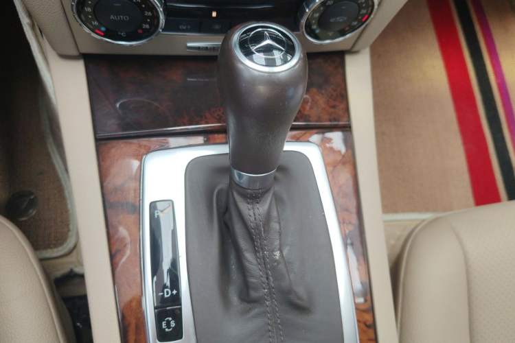 Used Mercedes-Benz C-Class 2013 C 260 CGI Elegant Model Gear Lever