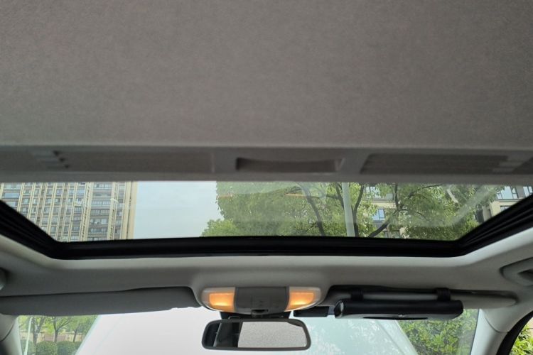 Used Mercedes-Benz C-Class 2013 C 260 Fashion Edition Grand Edition Headliner