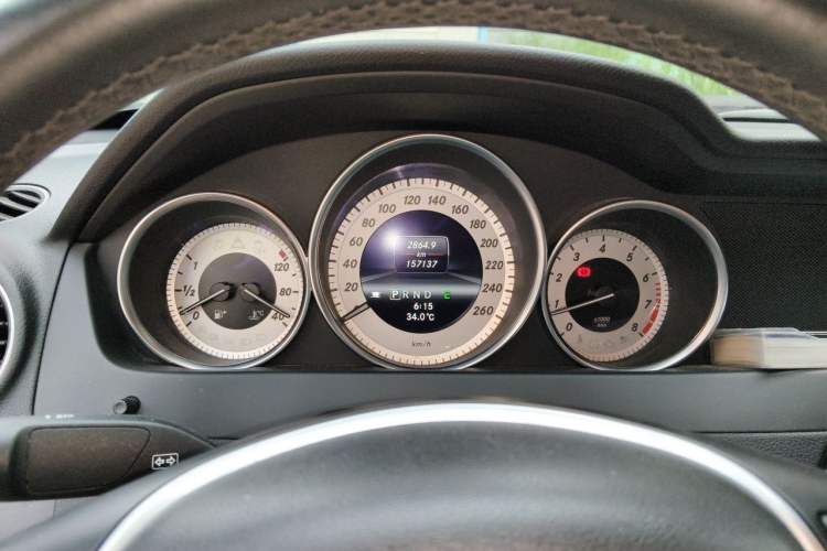 Used Mercedes-Benz C-Class 2013 C 260 CGI Fashion Model Instrument Cluster