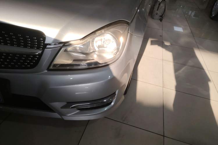 Used Mercedes-Benz C-Class 2013 C 180 Classic Grand Edition Left Front Headlight