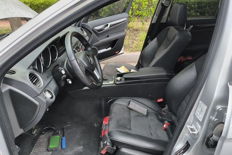 Used Mercedes-Benz C-Class 2013 C 260 Fashion Edition Grand Edition Left Front Seat