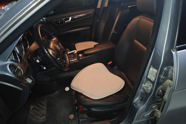 Used Mercedes-Benz C-Class 2013 C 180 CGI Classic Left Front Seat