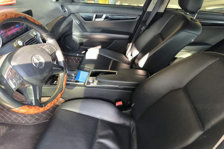 Used Mercedes-Benz C-Class 2013 C 180 CGI Classic Left Front Seat