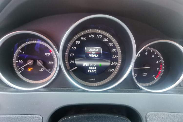 Used Mercedes-Benz C-Class 2013 C 180 CGI Classic Odometer Close Up