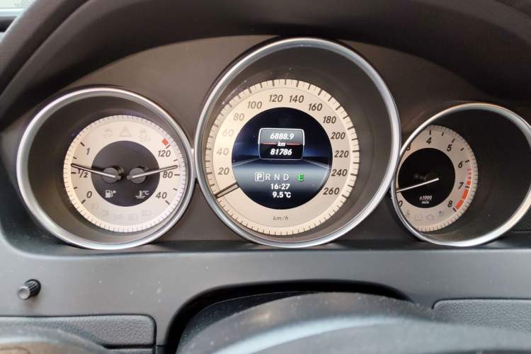 Used Mercedes-Benz C-Class 2013 C 260 CGI Fashion Model Odometer Close Up