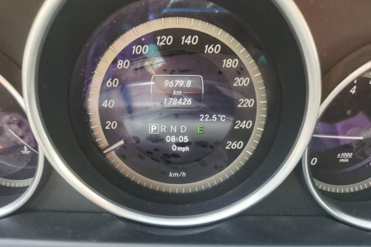 Used Mercedes-Benz C-Class 2013 C 180 Classic Grand Edition Odometer Close Up