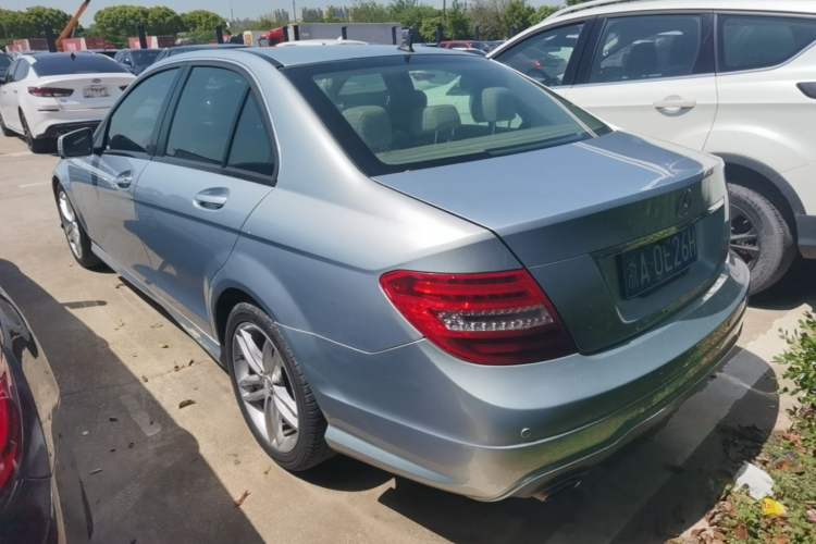 Used Mercedes-Benz C-Class 2013 C 180 Classic Grand Edition Rear Left 45 Deg