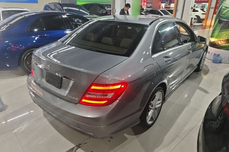 Used Mercedes-Benz C-Class 2013 C 260 Elegant Grand Edition Rear Right 45 Deg