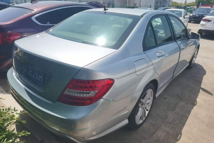 Used Mercedes-Benz C-Class 2013 C 180 Classic Grand Edition Rear Right 45 Deg