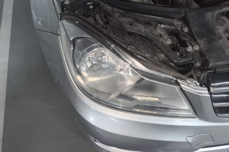 Used Mercedes-Benz C-Class 2013 C 180 Classic Grand Edition Right Front Headlight