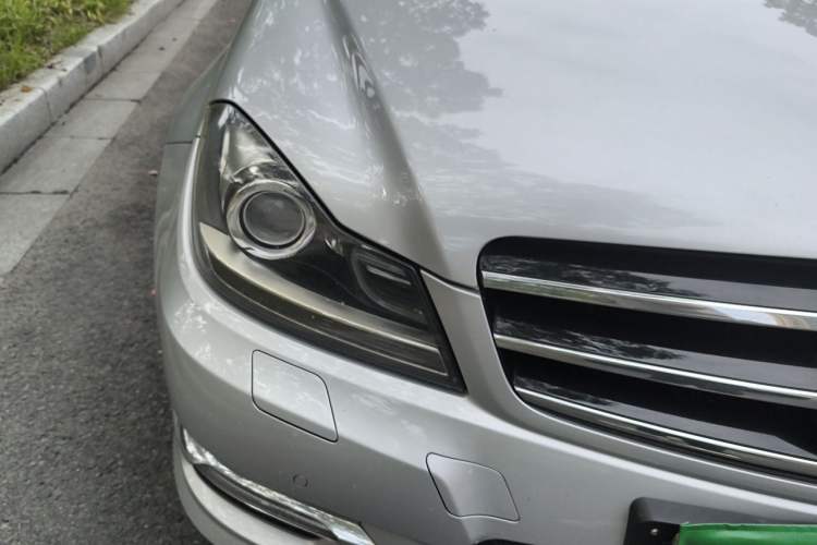 Used Mercedes-Benz C-Class 2013 C 260 Fashion Edition Grand Edition Right Front Headlight