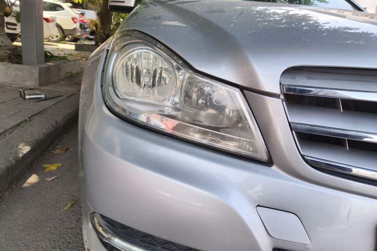 Used Mercedes-Benz C-Class 2013 C 180 CGI Classic Right Front Headlight
