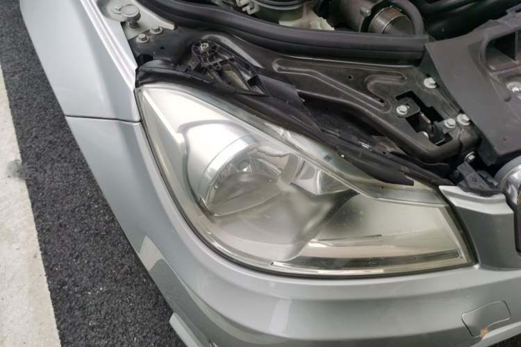 Used Mercedes-Benz C-Class 2013 C 180 Classic Grand Edition Right Front Headlight