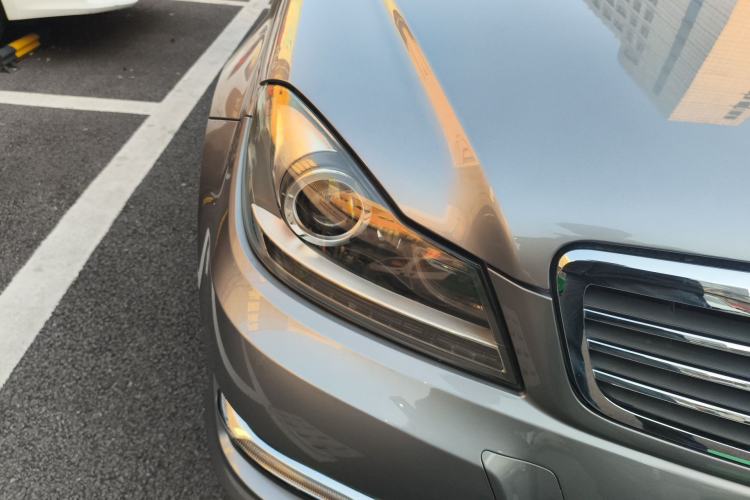 Used Mercedes-Benz C-Class 2013 C 180 Classic Grand Edition Right Front Headlight