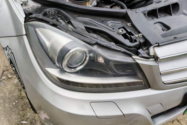 Used Mercedes-Benz C-Class 2013 C 260 CGI Fashion Model Right Front Headlight