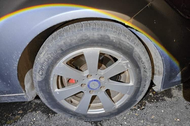 Used Mercedes-Benz C-Class 2013 C 180 CGI Classic Right Front Wheel Hub