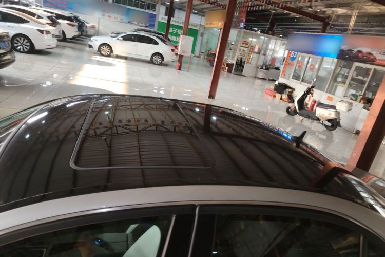 Used Mercedes-Benz C-Class 2013 C 180 Classic Grand Edition Roof