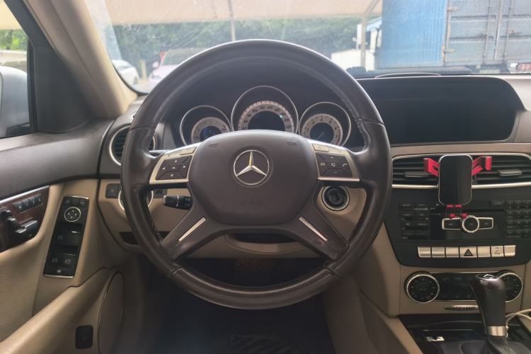 Used Mercedes-Benz C-Class 2013 C 260 CGI Elegant Model Steering Wheel