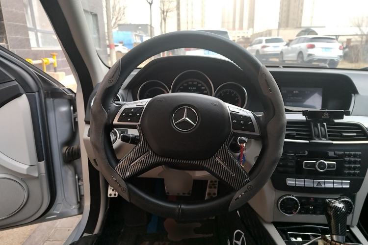 Used Mercedes-Benz C-Class 2013 C 180 Classic Grand Edition Steering Wheel