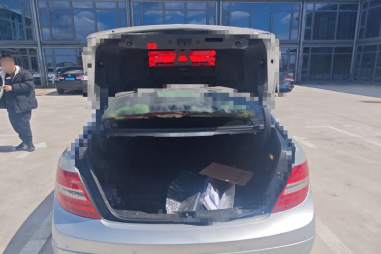 Used Mercedes-Benz C-Class 2013 C 260 CGI Fashion Model Trunk